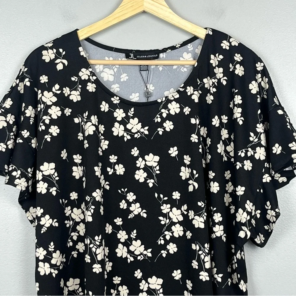 NWT Jules & Leopold black & white floral print flutter sleeve blouse top, 3X. - Picture 3 of 11